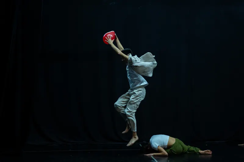 Theatre photography by Simple Scenes Studio (photo 3 of 28)
